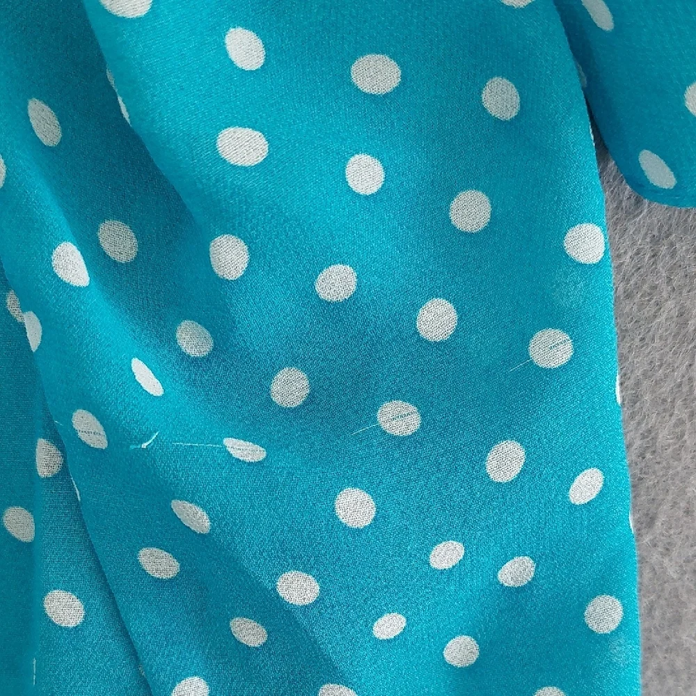 Allison Brittney Woman Turquoise Polka Dot Tie-Front Top 3X Lace Back - Picture 6 of 6